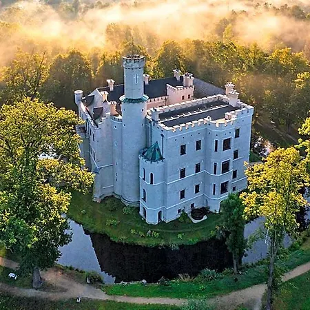 Zamek Karpniki Schloss Fischbach Aparthotel